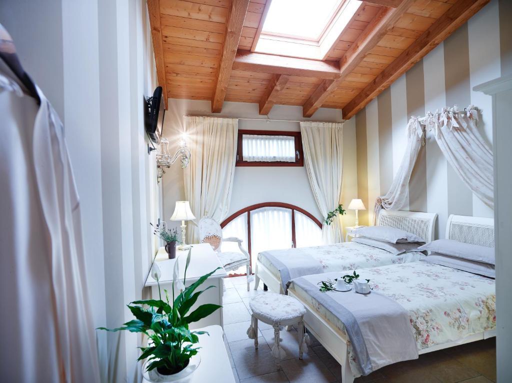 Agriturismo Otto Ducati D'Oro 이솔라 델라 스칼라 객실 사진